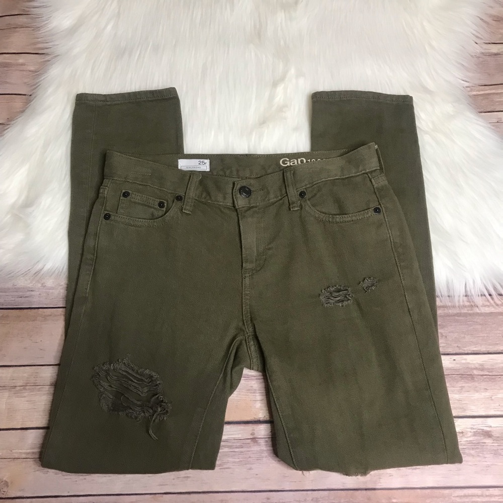 Gap olive green distressed girlfriend skinny jean
